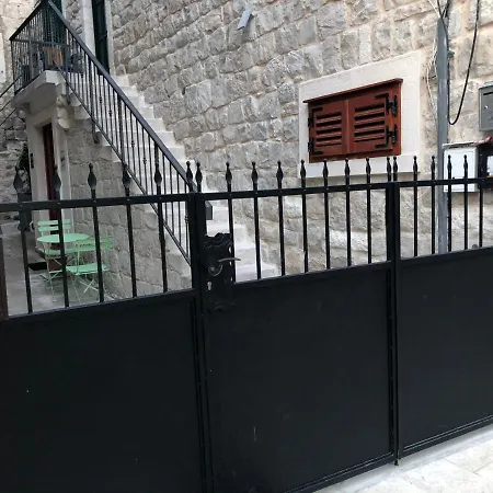 Апартаменти Apartments Dida *