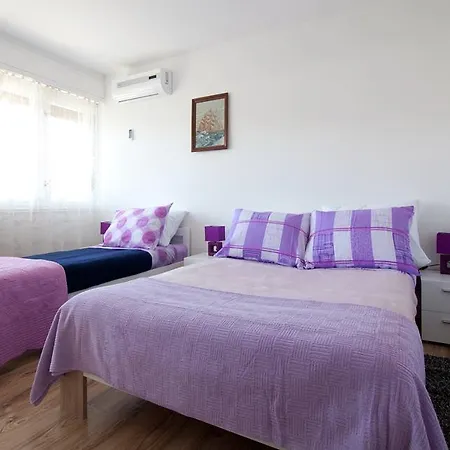 Daire Apartments Dida