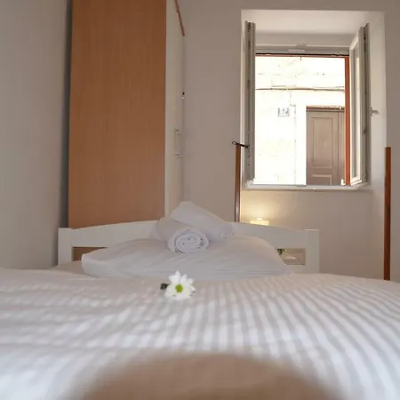 Apartments Dida Апартаменти Спліт