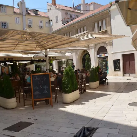 Daire Apartments Dida *