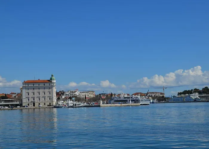 Apartments Dida 아파트 *